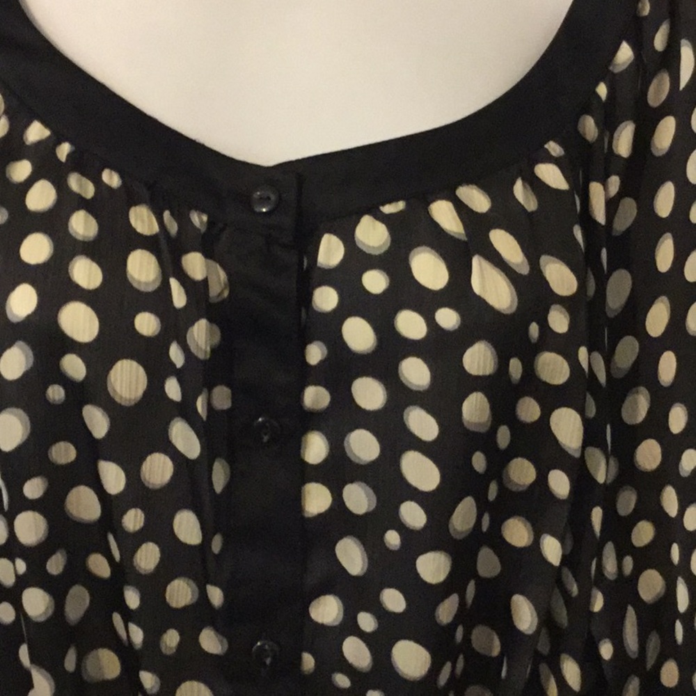 Tops - Picture 2 of 2